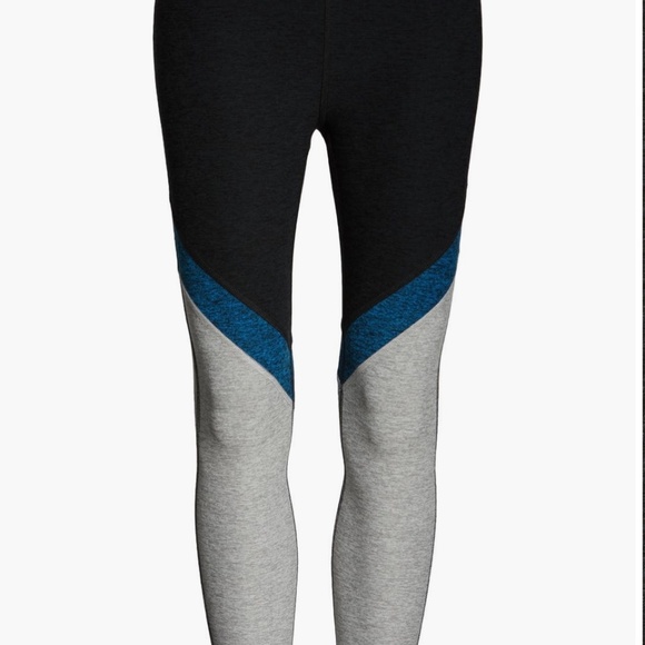 Beyond Yoga Spacedye Tri-Panel High Waisted Midi Leggings in Grey & Blue - Picture 5 of 8
